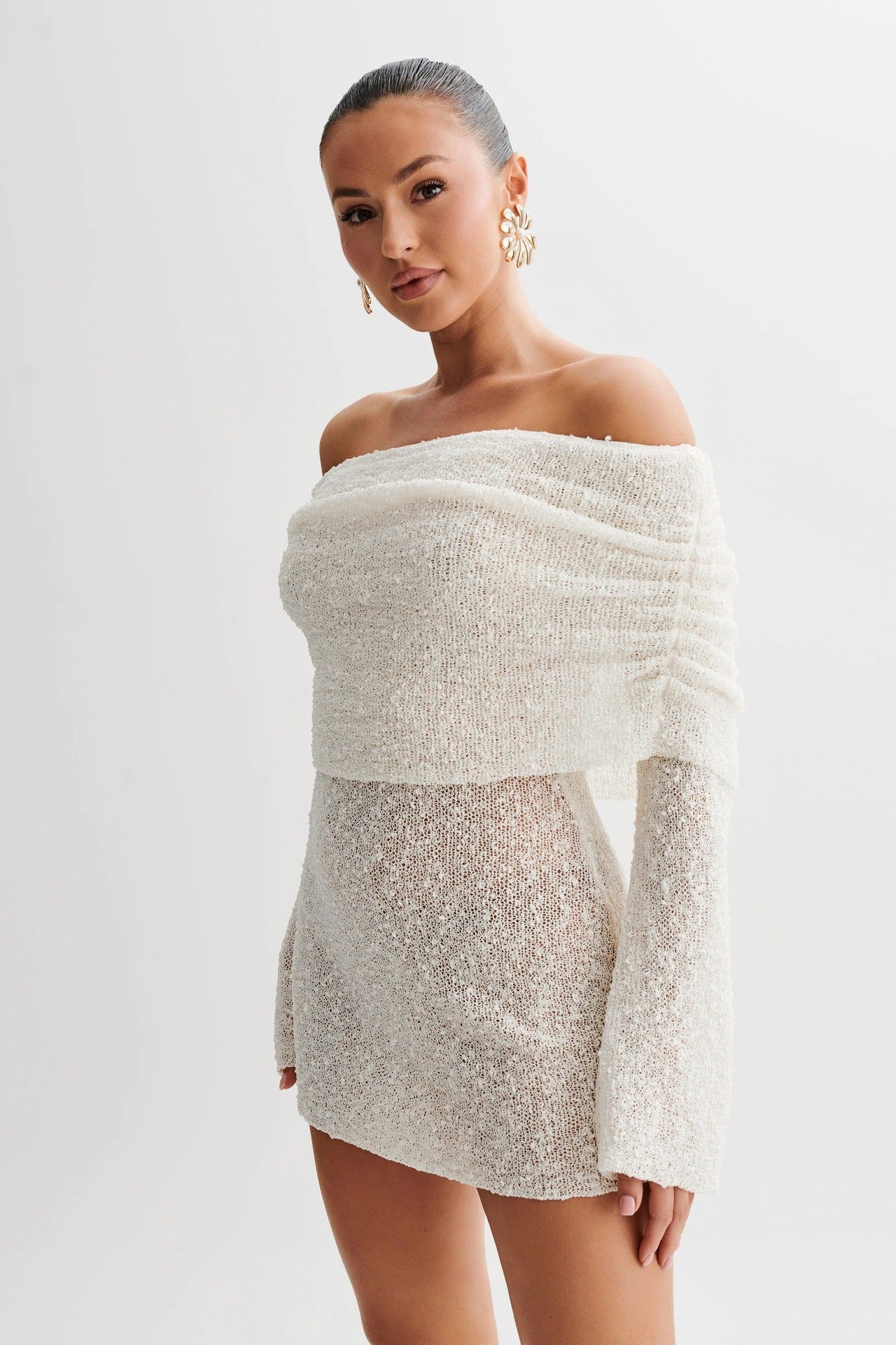 Elegant & Sensuell – Off-Shoulder Stickad Miniklänning